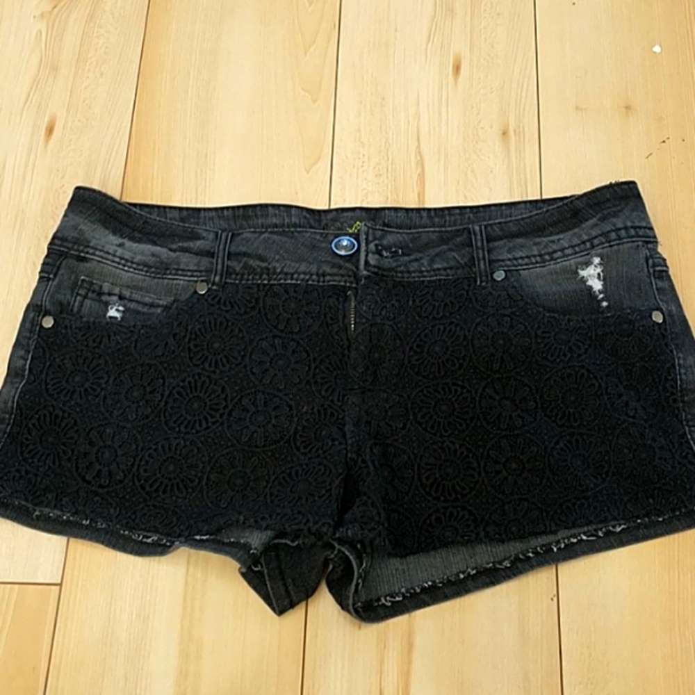 2 for $20 (Short)